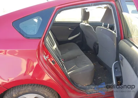 2015 Toyota Prius Two z USA, uszkodzony, nr VIN JTDKN3DU0F1924319